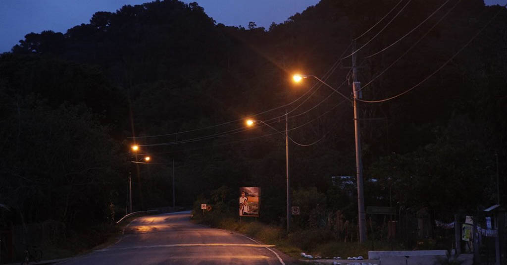 Más de 3,000 panameños reciben la luz esta navidad